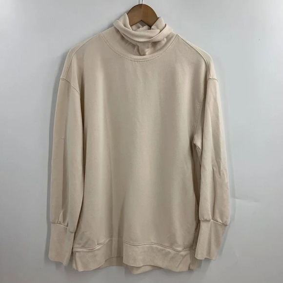 Athleta Women's Balance Cinch Turtleneck Sweatshirt in Chantilly Cream‎ Size S - Picture 1 of 11